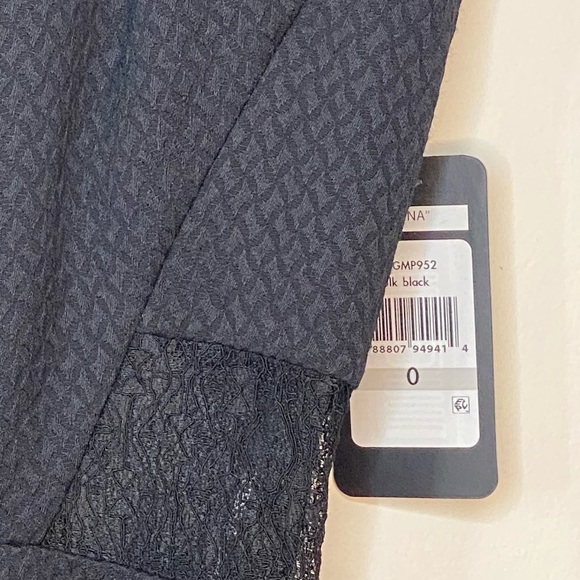 a-line little black dress with mesh and lace - Picture 4 of 4